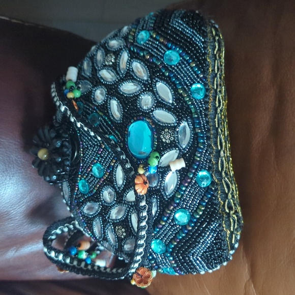 Handmade Beaded & Rhinestone Handbag - Picture 12 of 12